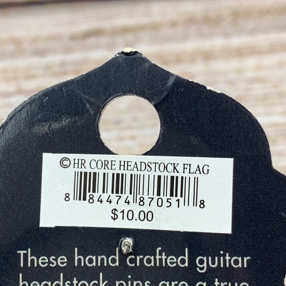 Hard Rock Cafe St Louis Missouri‎ Headstock Guitar Pin Collectible On Card - Picture 5 of 5
